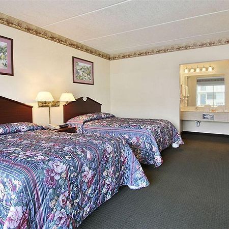 Red Rose Inn & Suites بلانت سيتي المظهر الخارجي الصورة